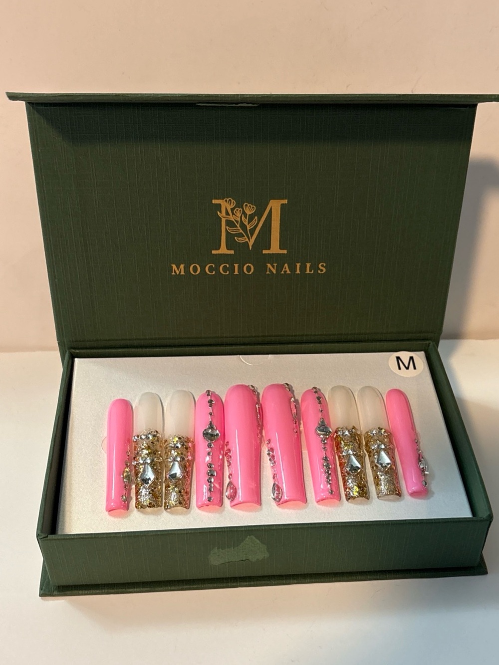 MOCCIO NAILS Press-On Nails Long Coffin Pink White Silver Gold Rhinestone Style